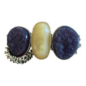 Natural stone & brass bangle